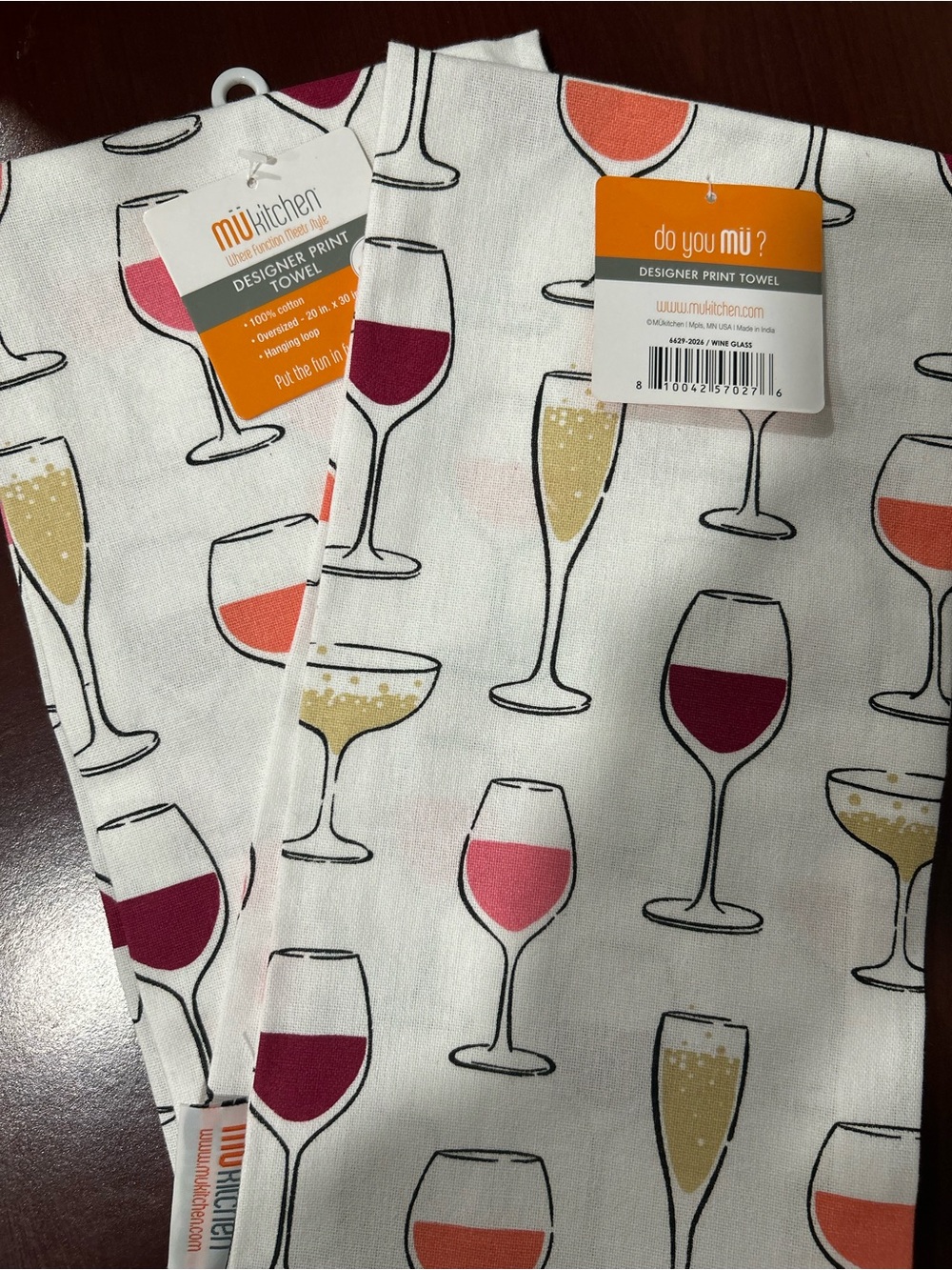 TWO PACK  Kitchen Designer Print Towel - Wine Glass Pattern
